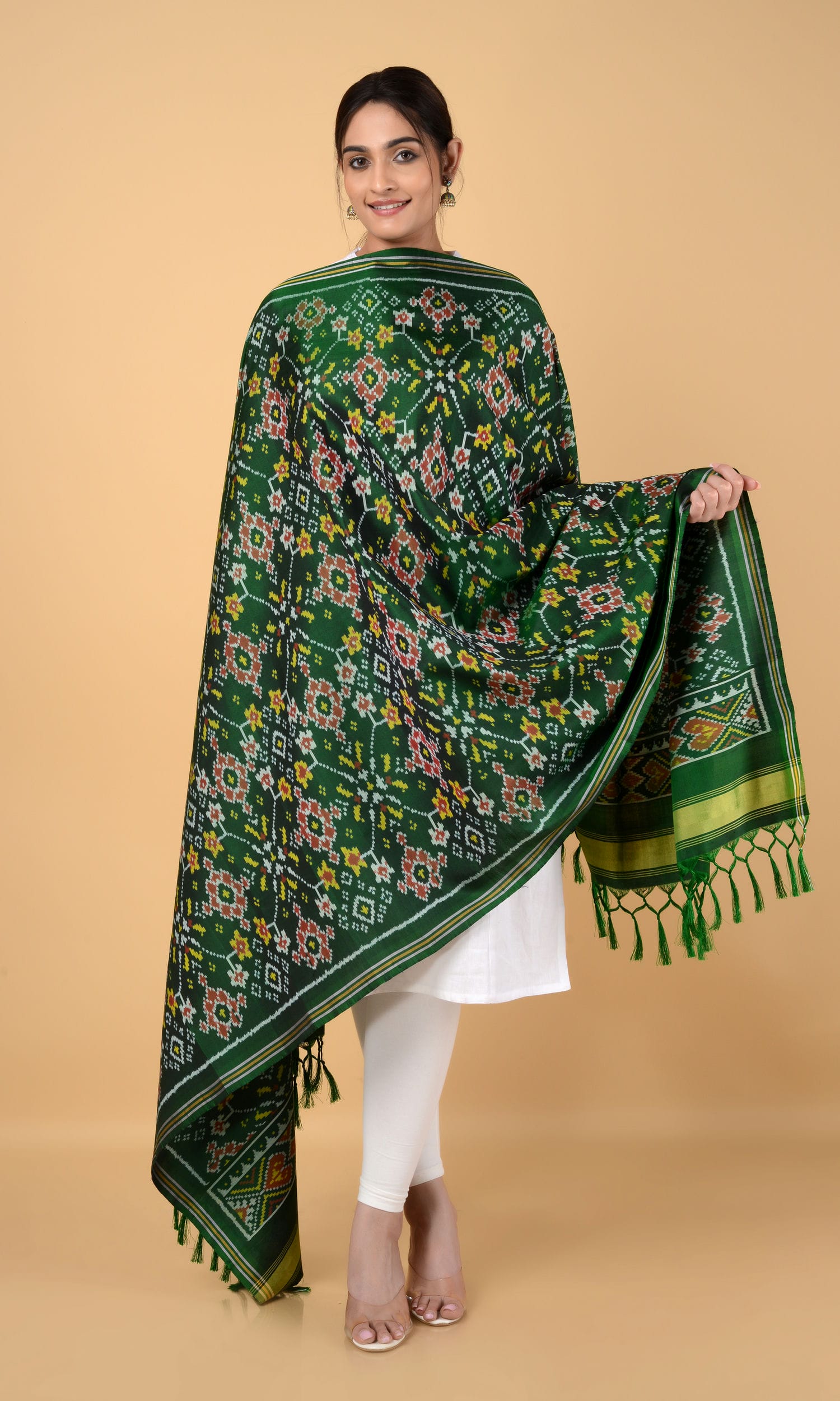 Single Ikat Patola Dupatta Nau Ratan