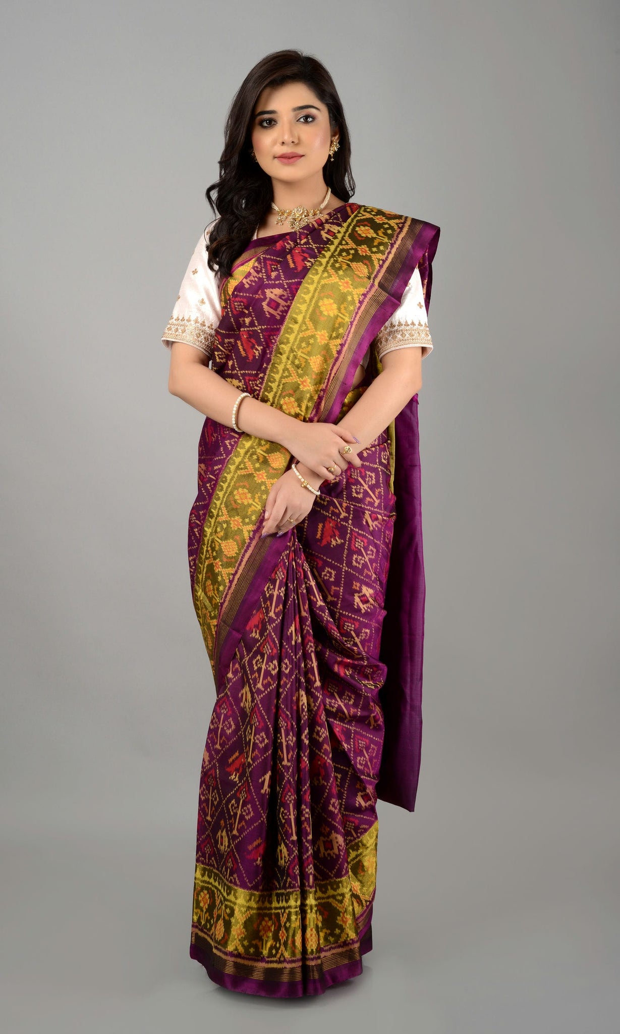 Rajkoti Patola Saree Nari Kunj