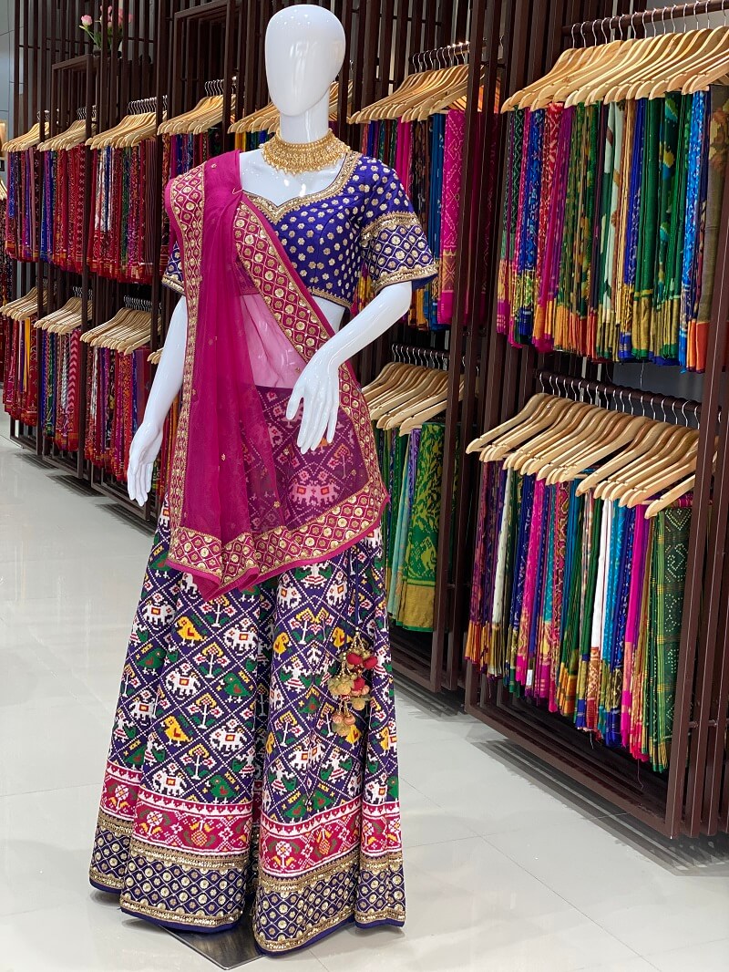 Double Ikat Patola Lehenga Nari Kunj