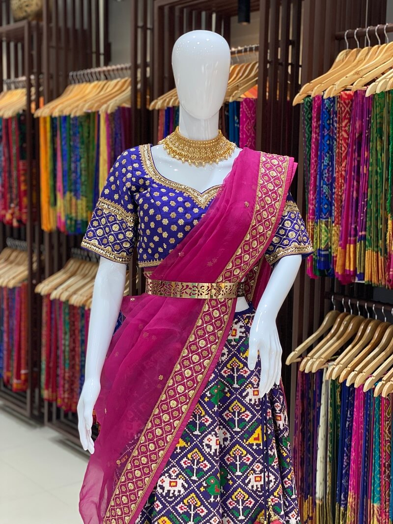 Double Ikat Patola Lehenga Nari Kunj