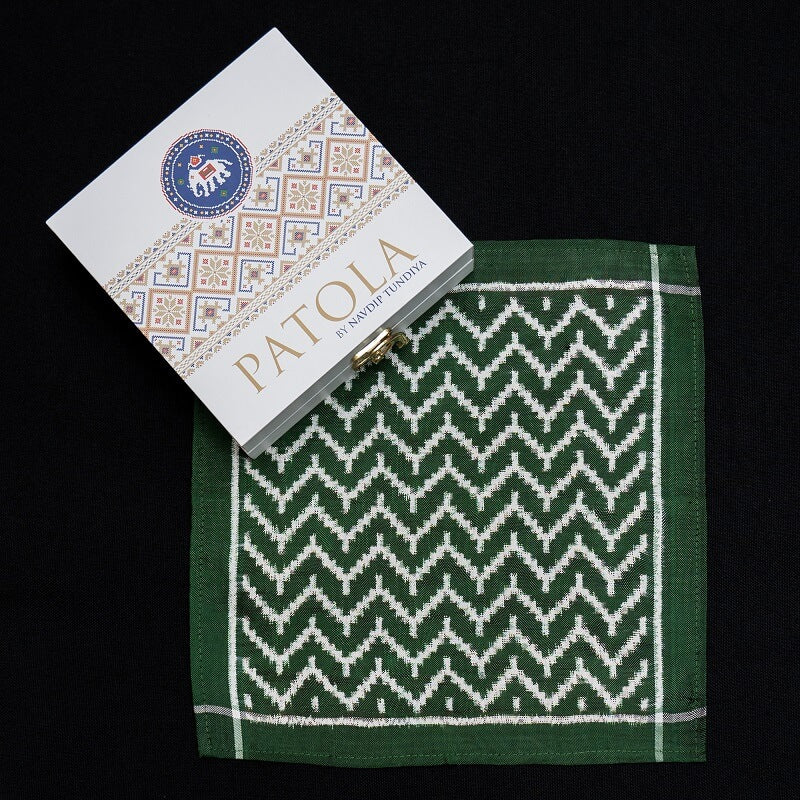 Double Ikkat Pocket Square Laheriya
