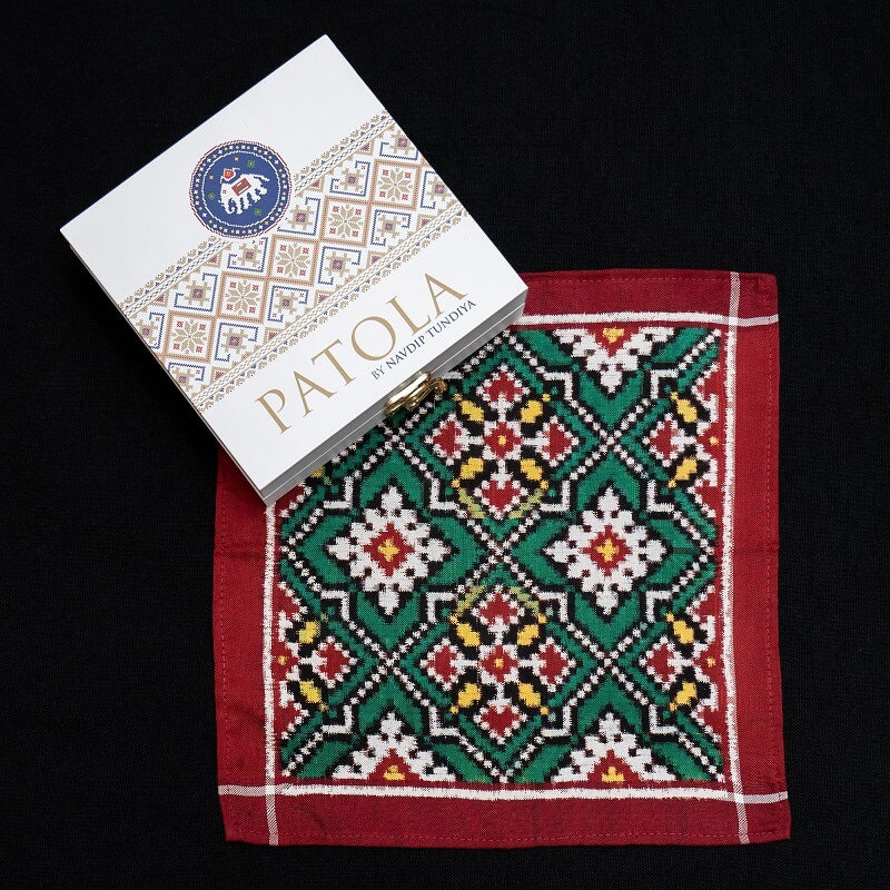 Double Ikat Pocket Square Chanda