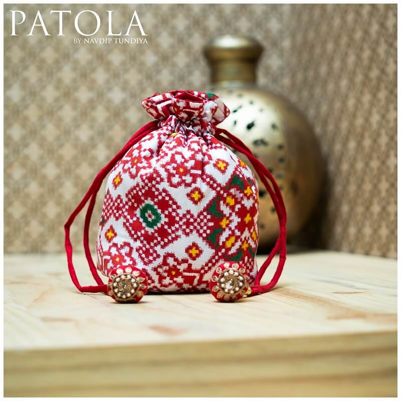 Double Ikkat Patola Batva Nau Ratan