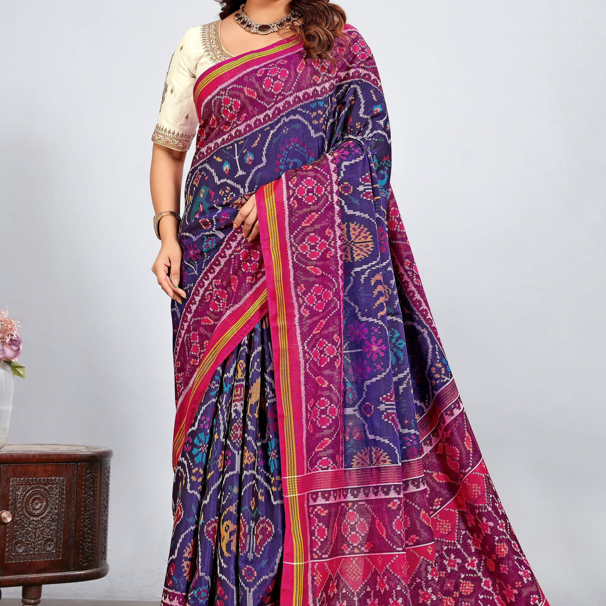 Single Ikat Patola Saree