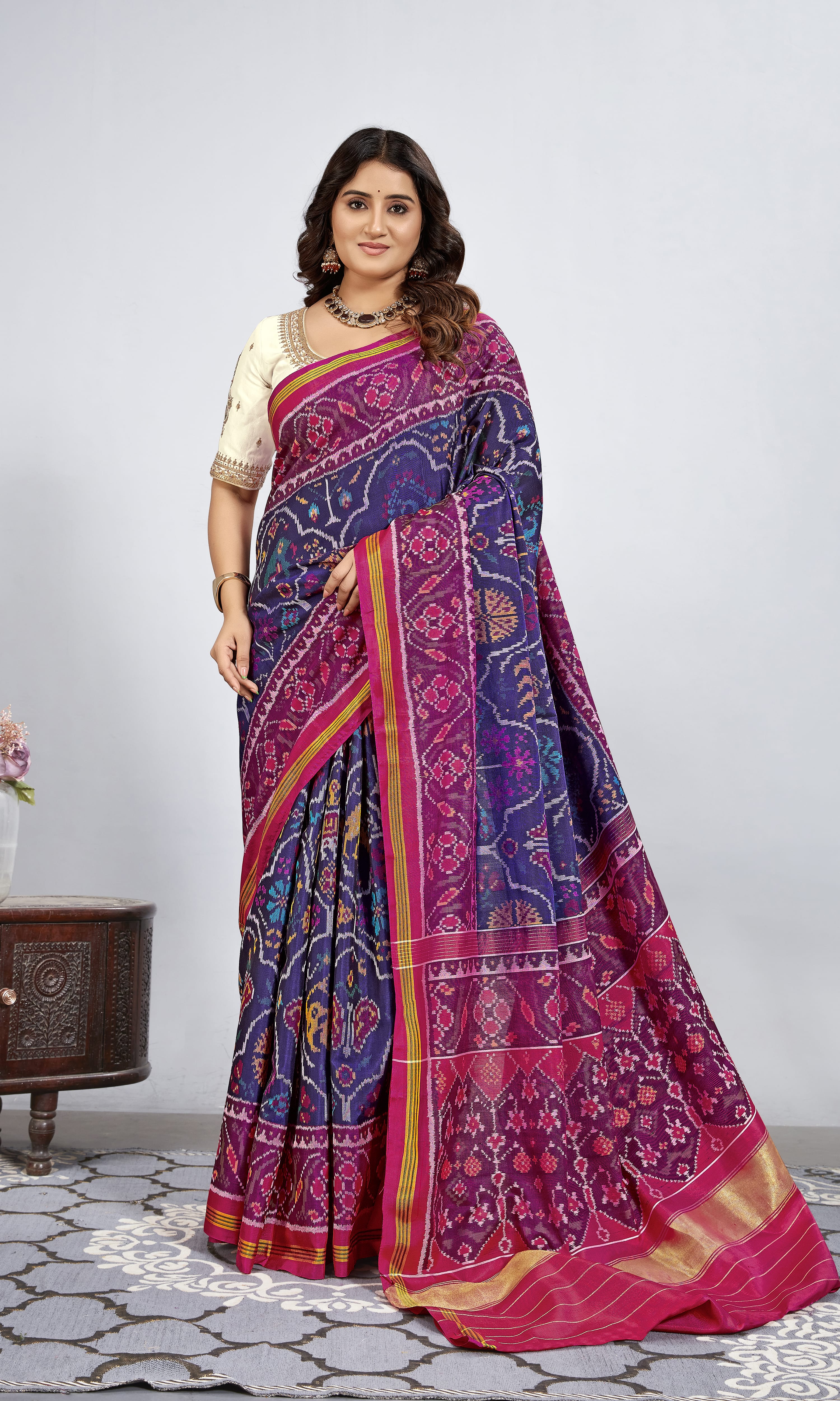 Single Ikat Patola Saree