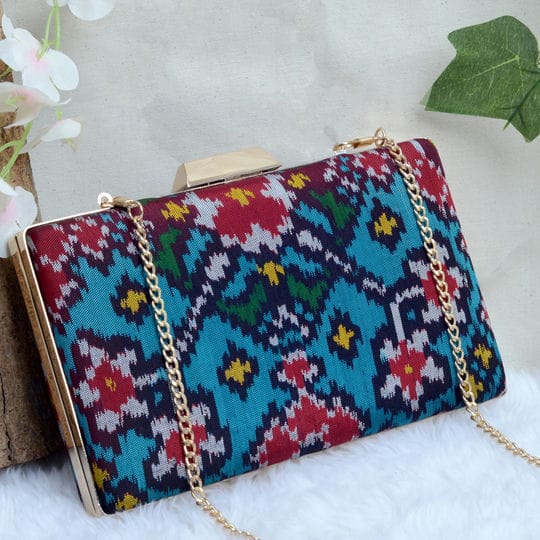 Single Ikat Patola Clutch