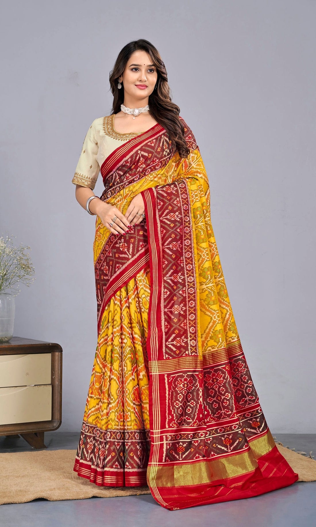 Single Ikat Patola Saree