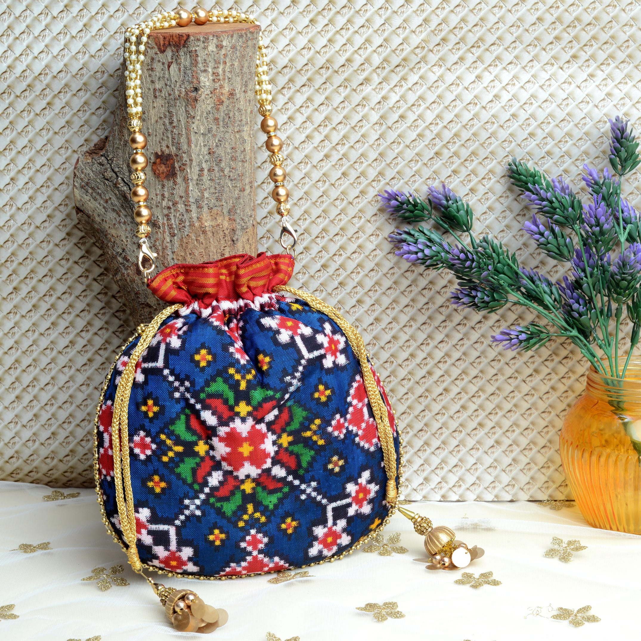 Double Ikat Patola Batwa
