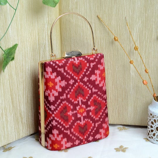 Single Ikat Patola Clutch