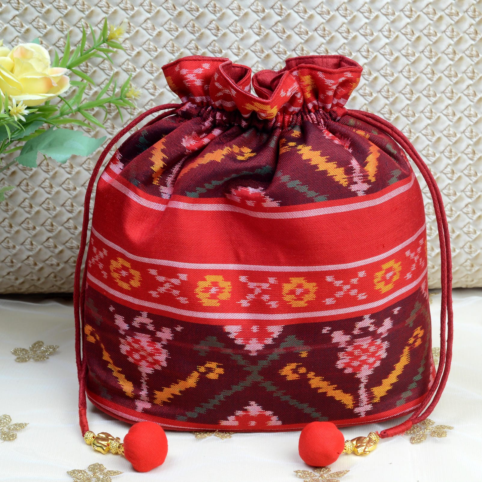 Single Ikat Patola Batwa