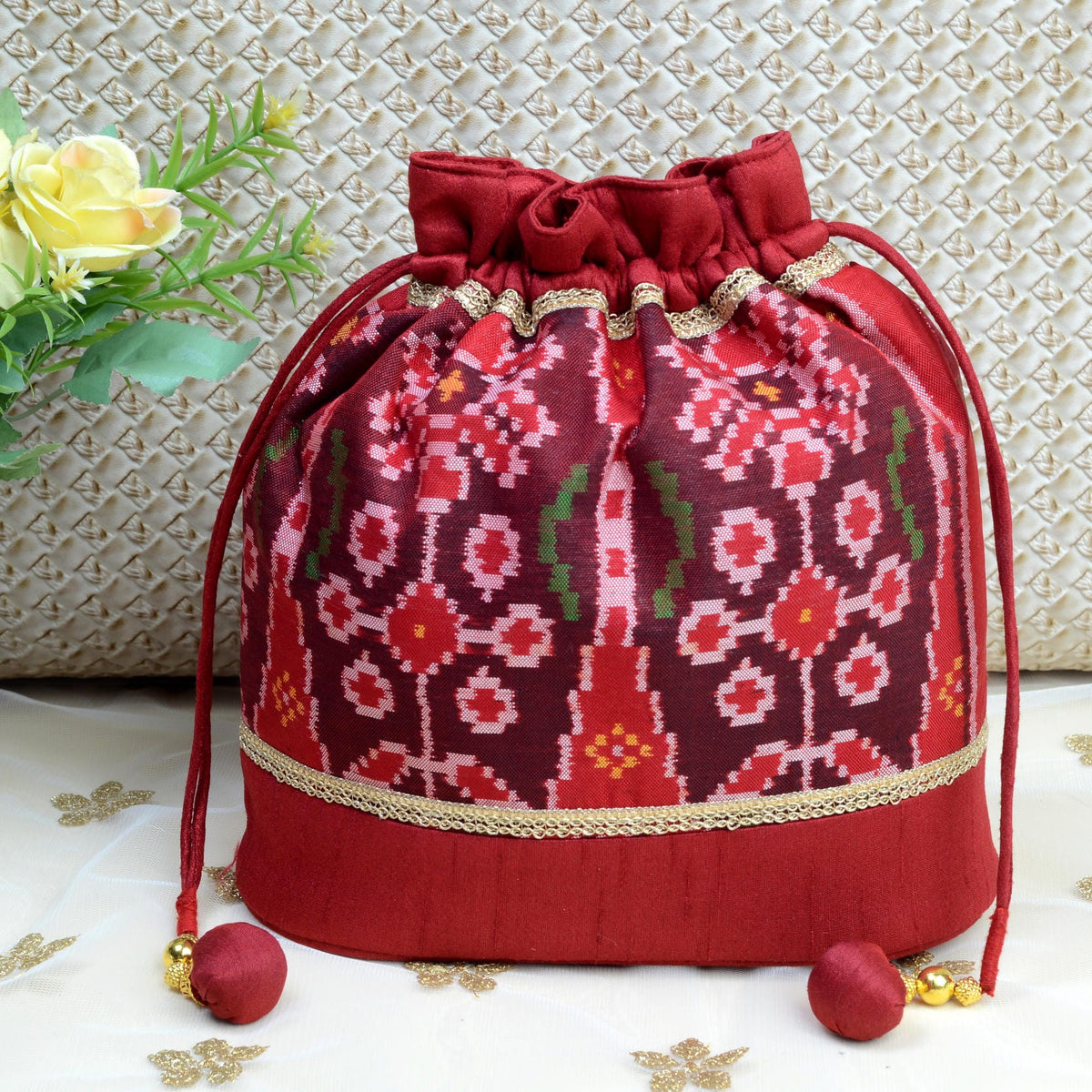 Single Ikat Patola Batwa