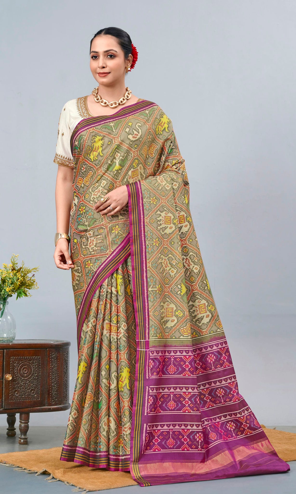 Single Ikat Patola Saree