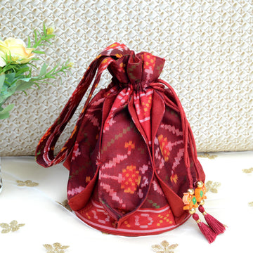 Single Ikat Patola Batwa