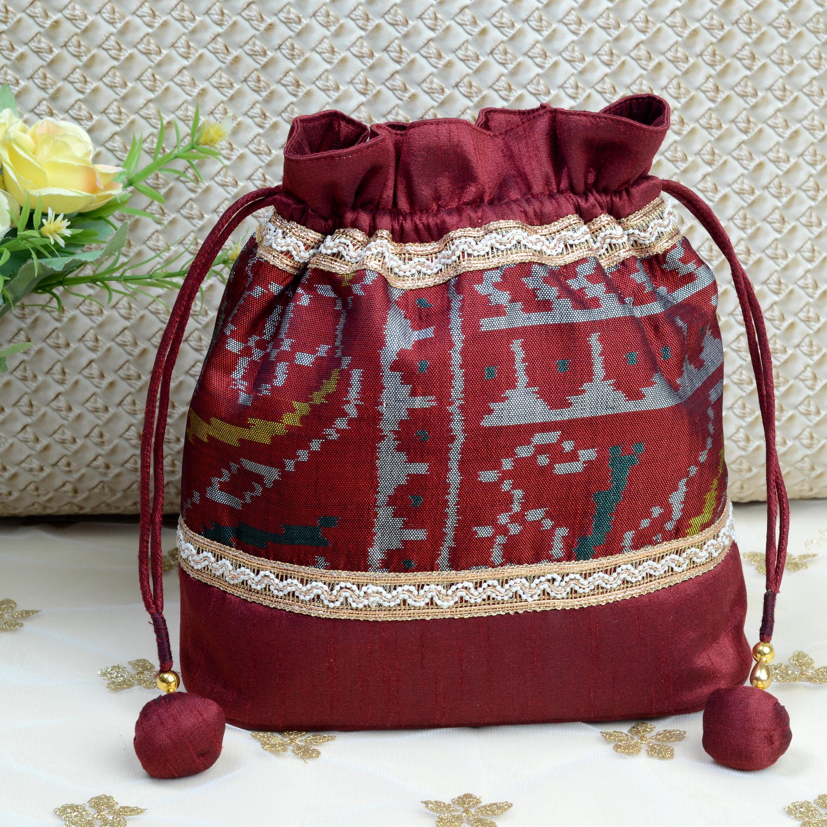 Single Ikat Patola Batwa