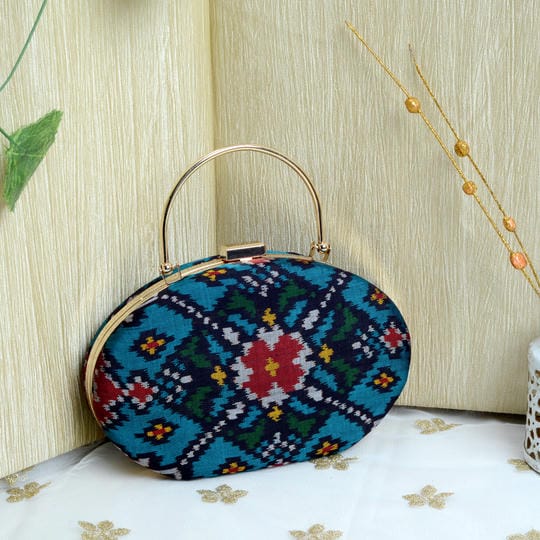 Single Ikat Patola Clutch
