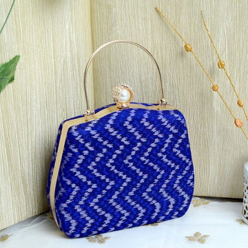 Single Ikat Patola Clutch
