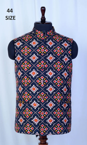 Modi Jacket Double Ikat Patola