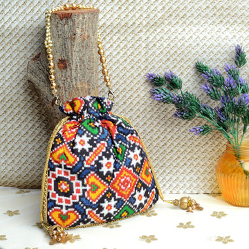 Double Ikat Patola Batwa