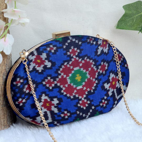 Single Ikat Patola Clutch
