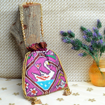 Double Ikat Patola Batwa