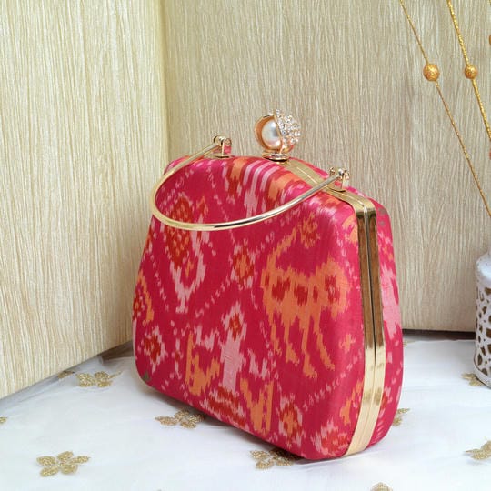 Single Ikat Patola Clutch