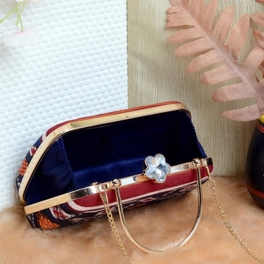 Double Ikat Patola Clutch