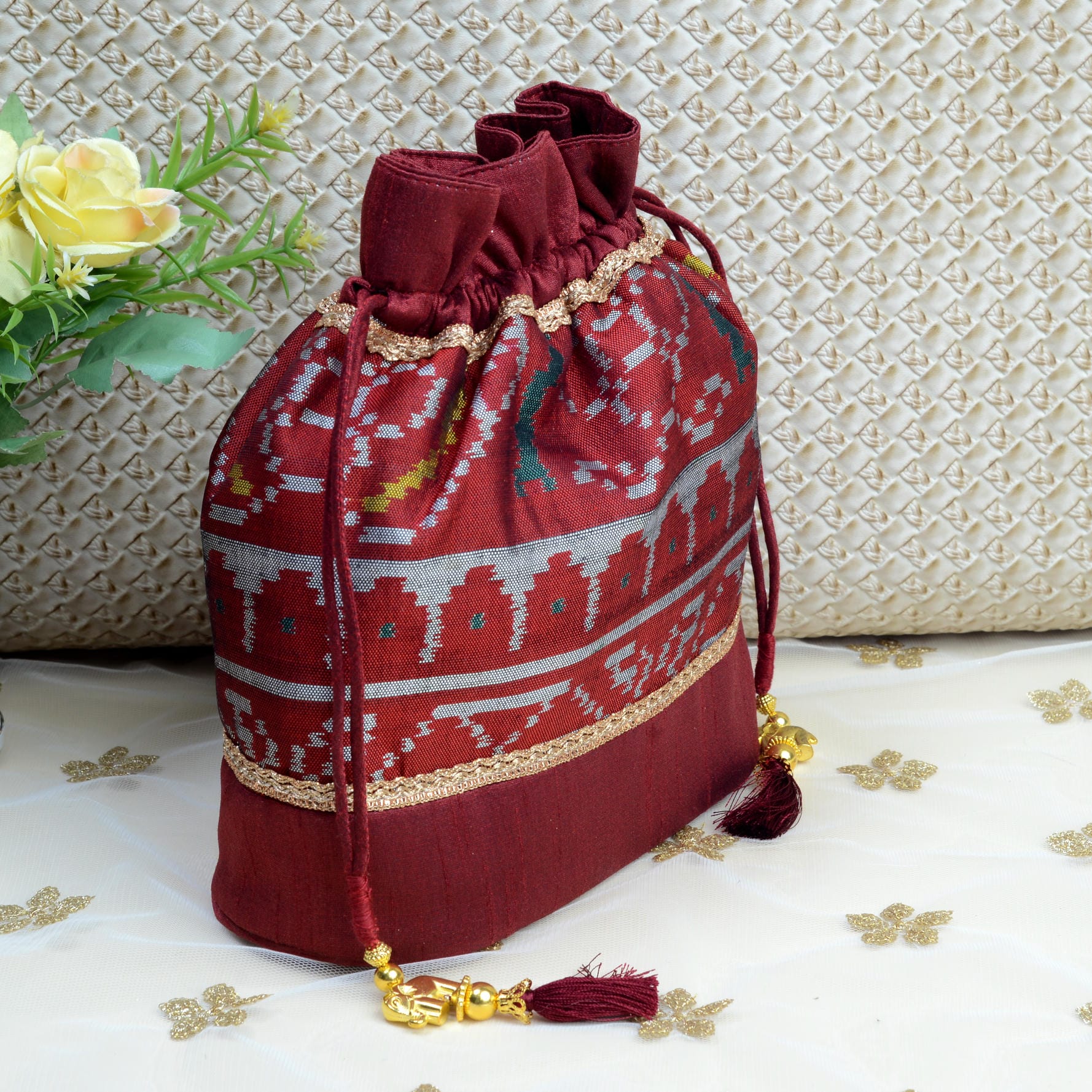 Single Ikat Patola Batwa