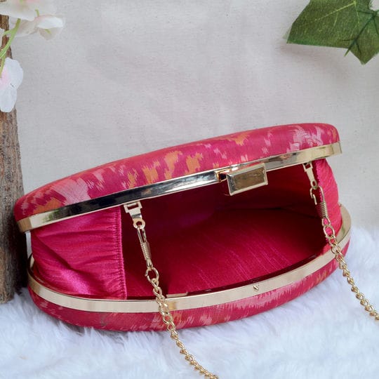 Single Ikat Patola Clutch