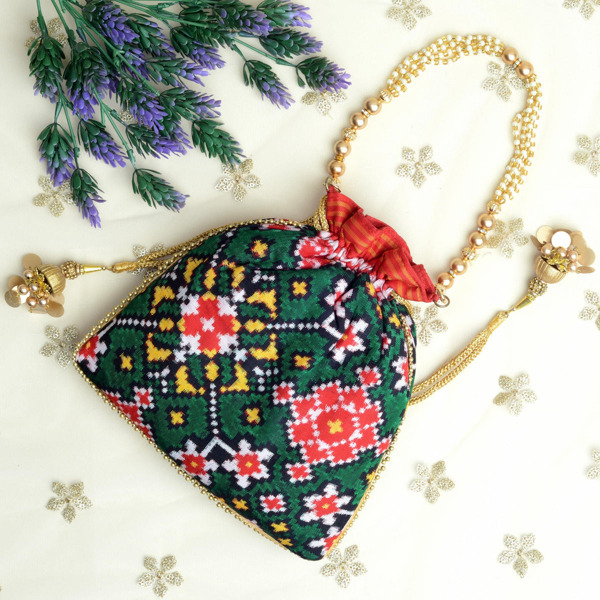 Double Ikat Patola Batwa