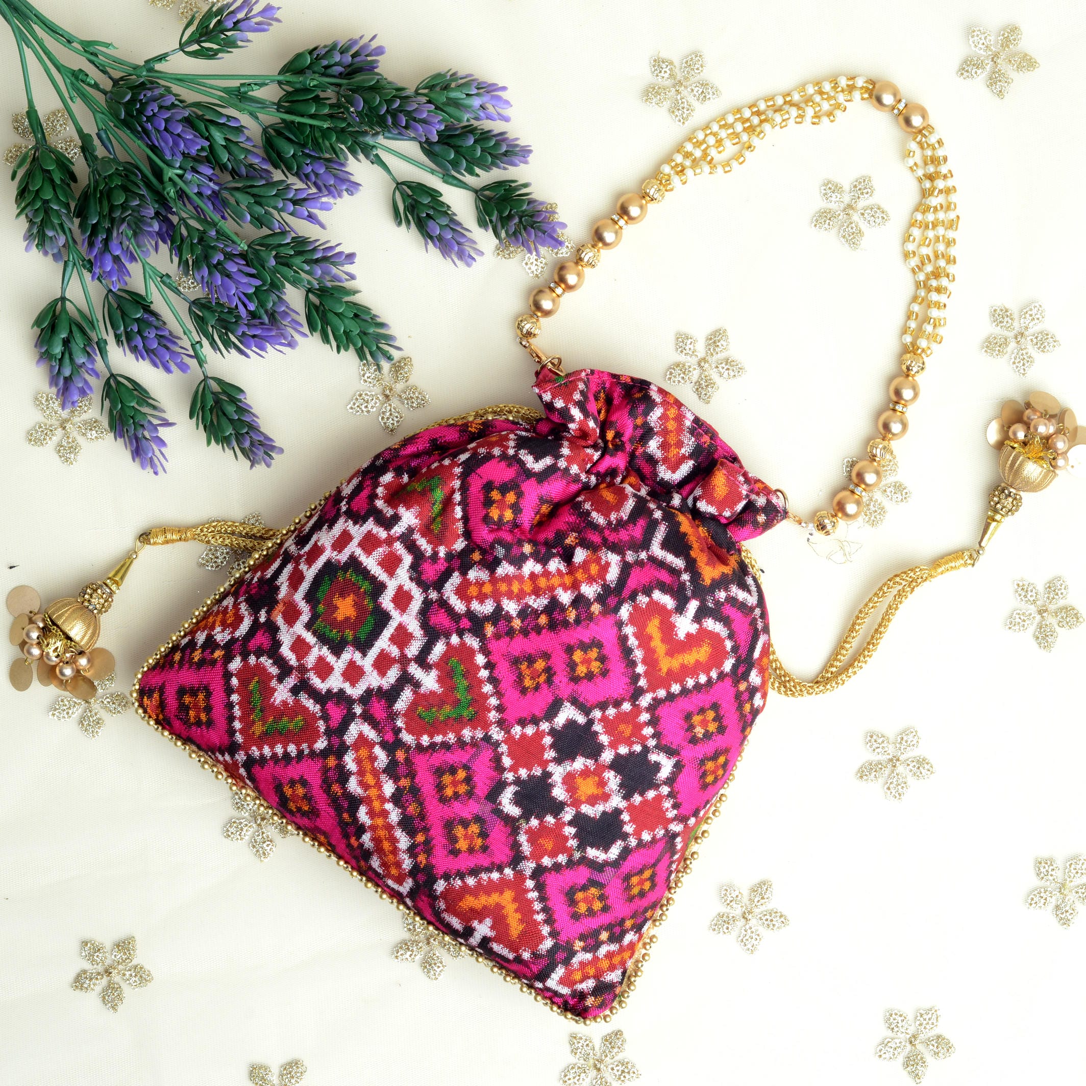 Double Ikat Patola Batwa