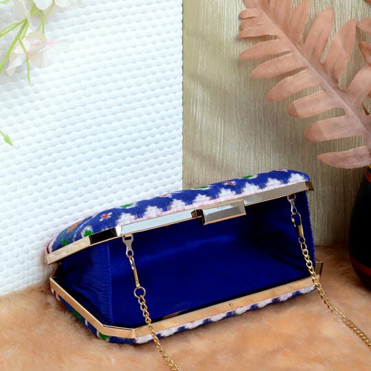 Double Ikat Patola Clutch