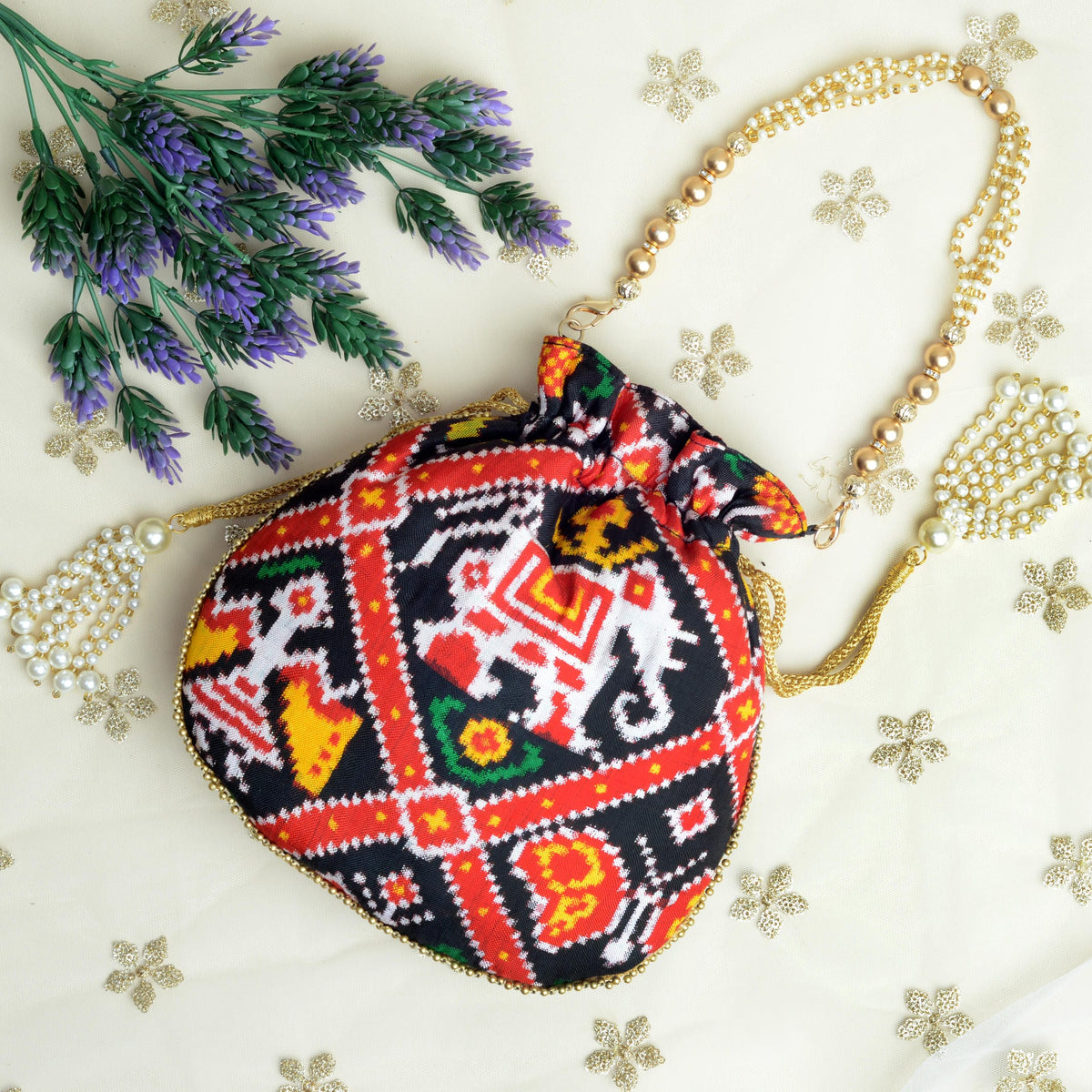 Double Ikat Patola Batwa