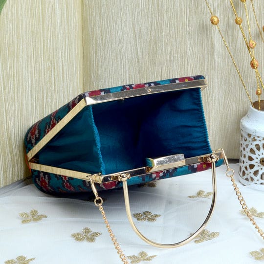 Single Ikat Patola Clutch