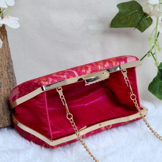 Single Ikat Patola Clutch