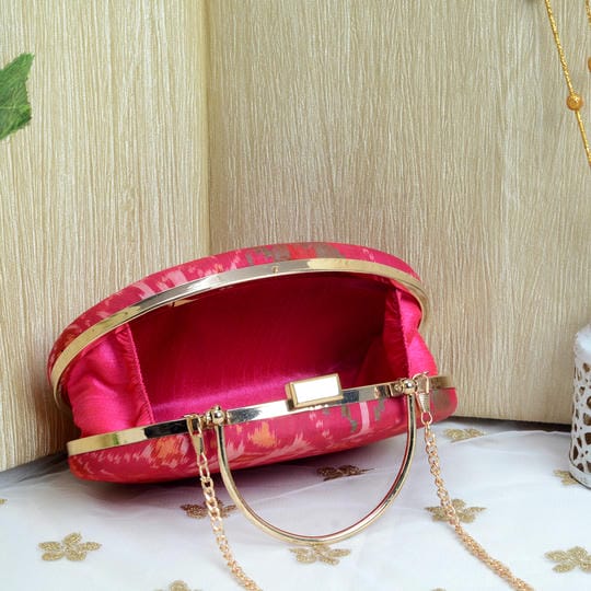 Single Ikat Patola Clutch