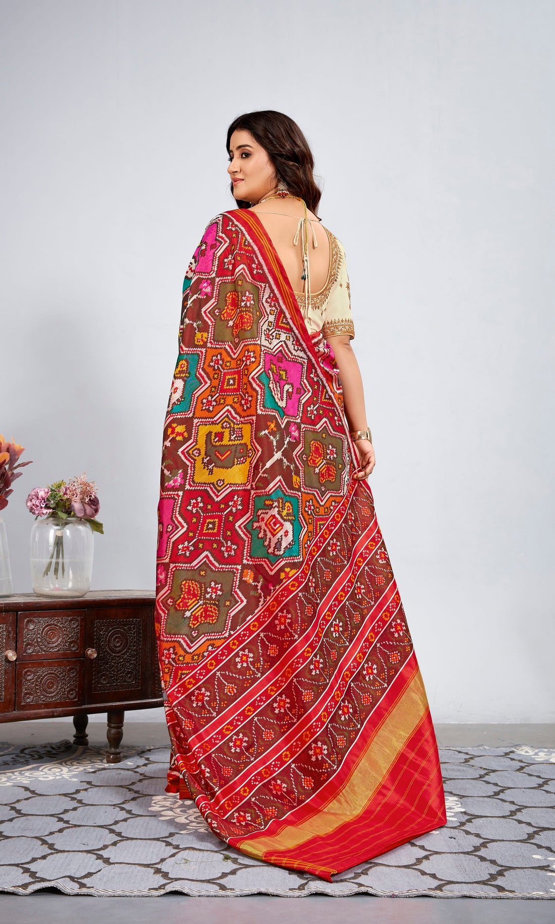 Single Ikat Patola Saree