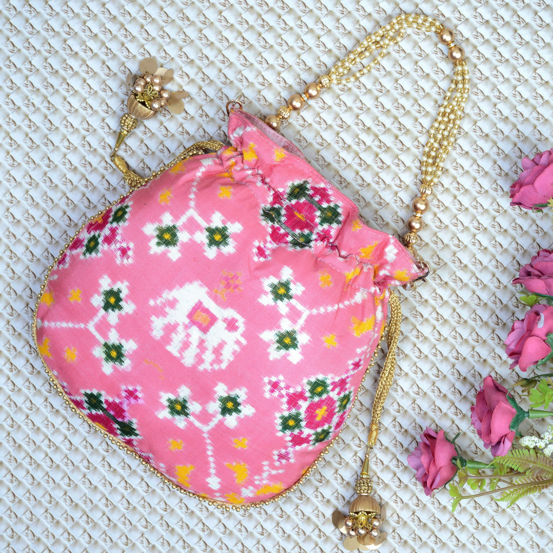 Double Ikat Patola Batwa