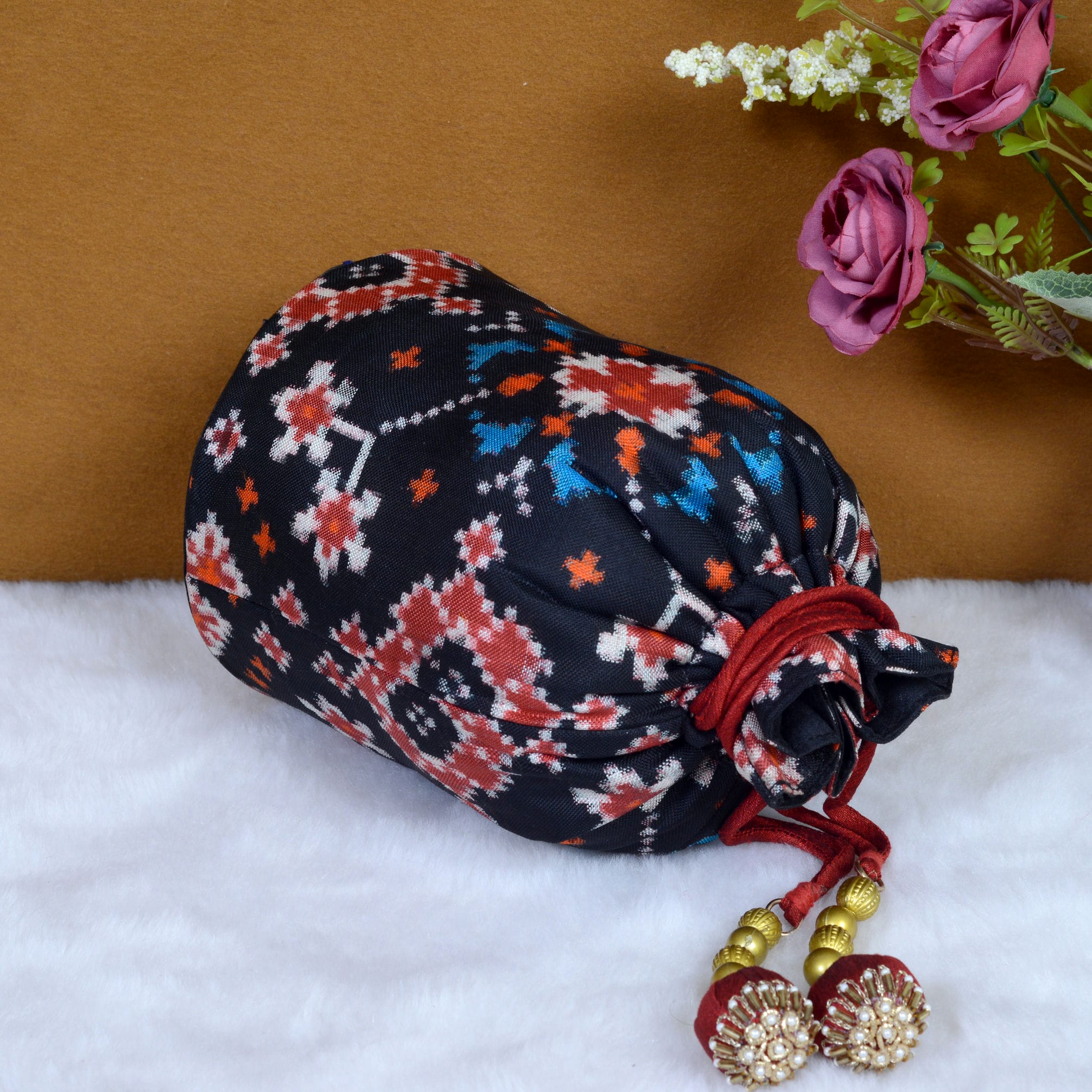 Double Ikat Patola Batwa