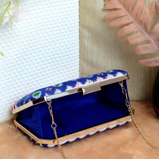 Double Ikat Patola Clutch