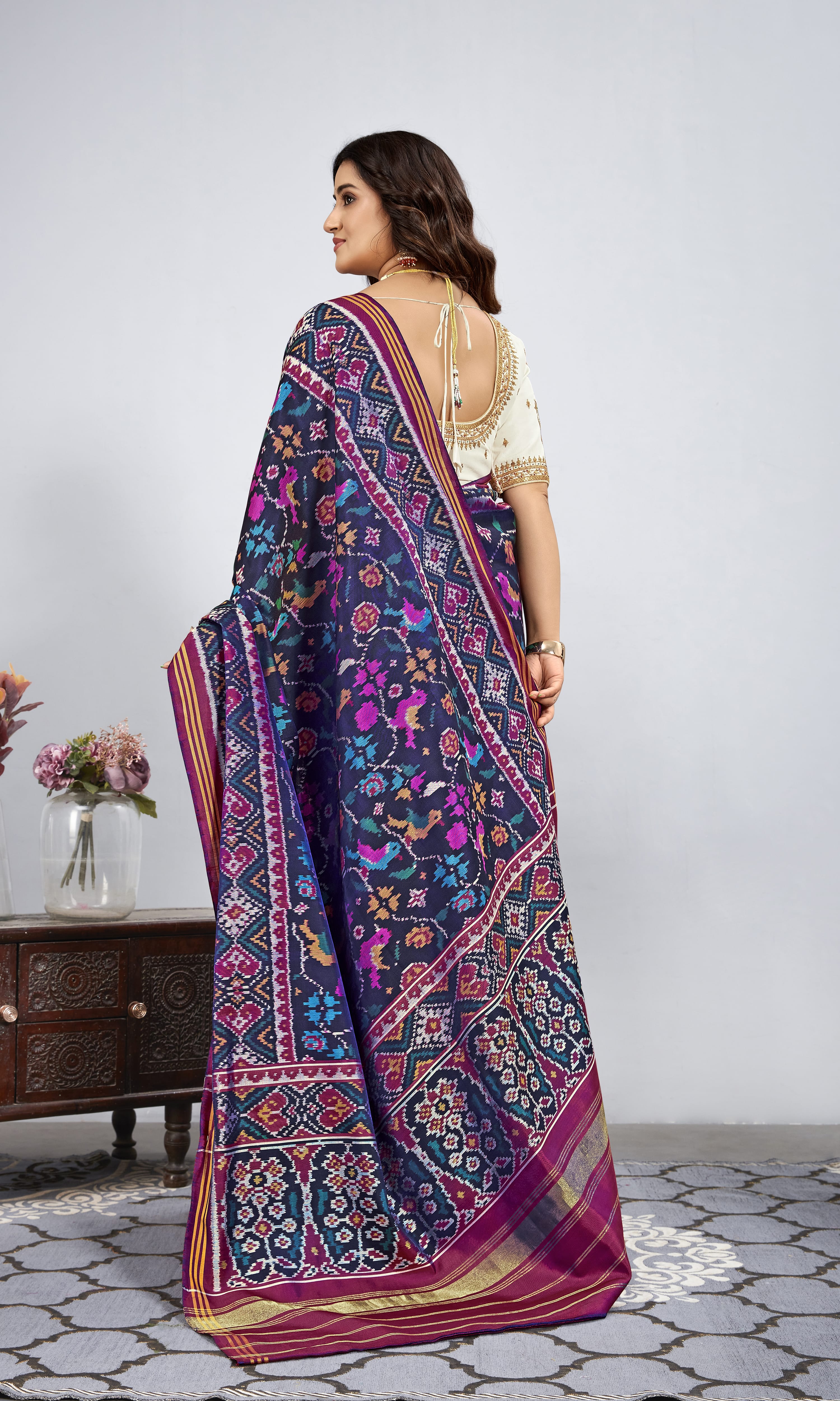Single Ikat Patola Saree