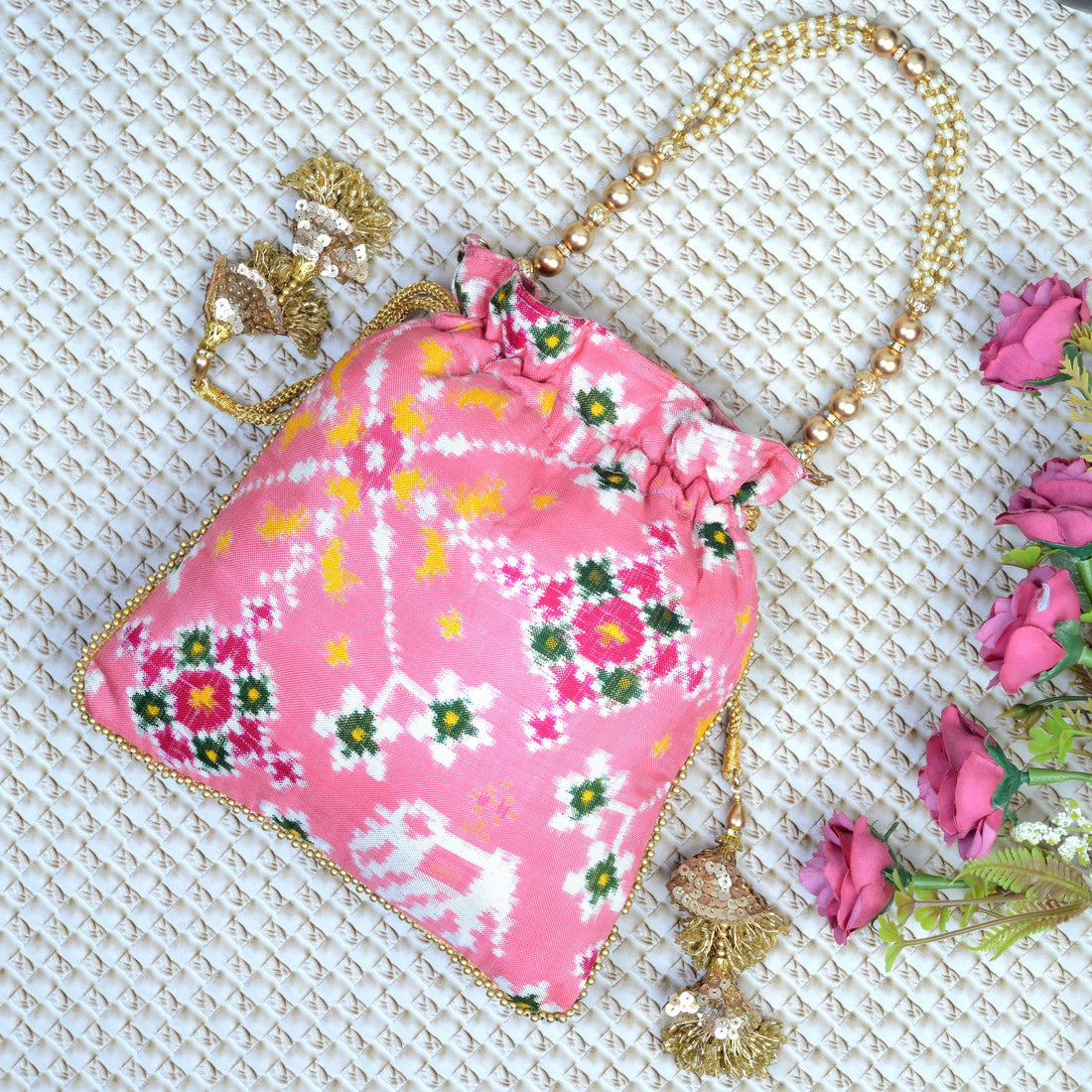 Double Ikat Patola Batwa