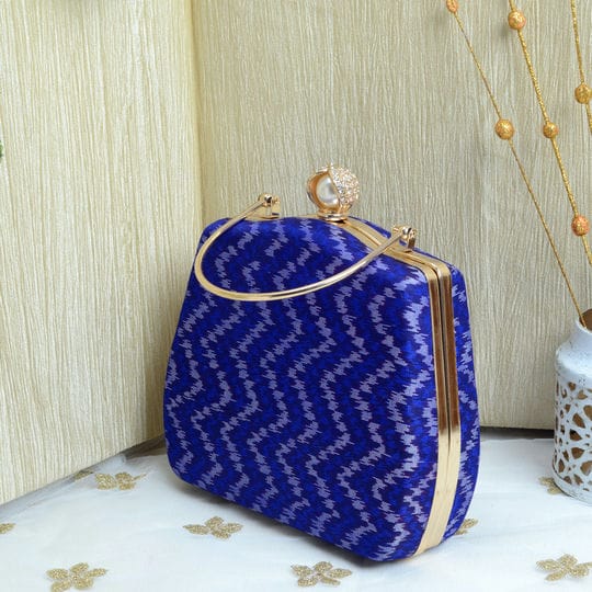 Single Ikat Patola Clutch