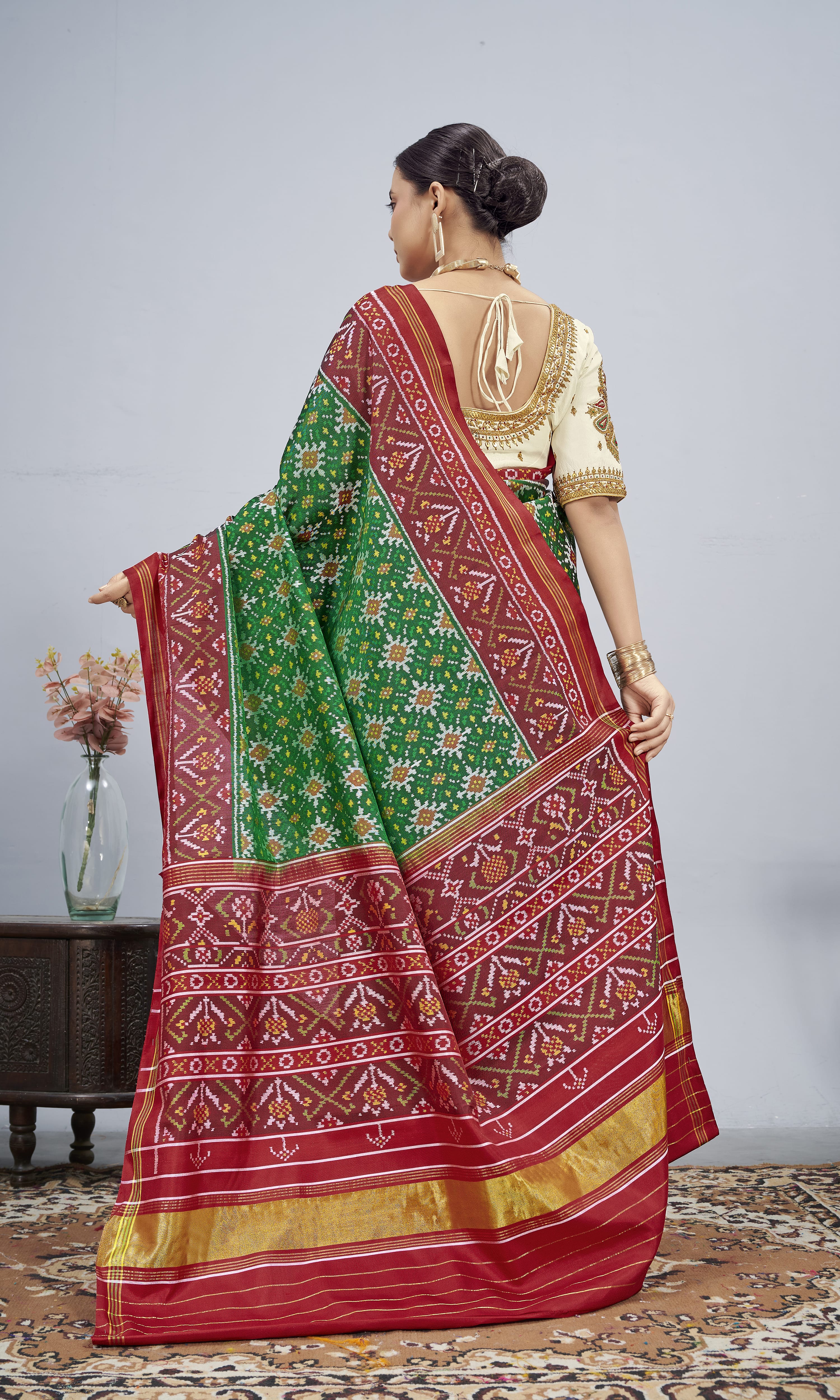 Single Ikat Patola Saree