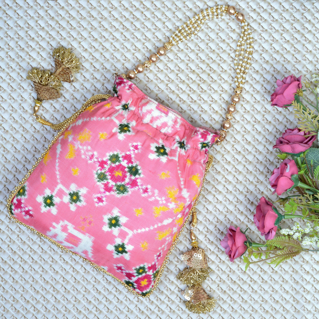 Double Ikat Patola Batwa