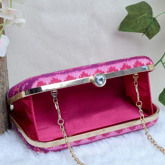 Single Ikat Patola Clutch