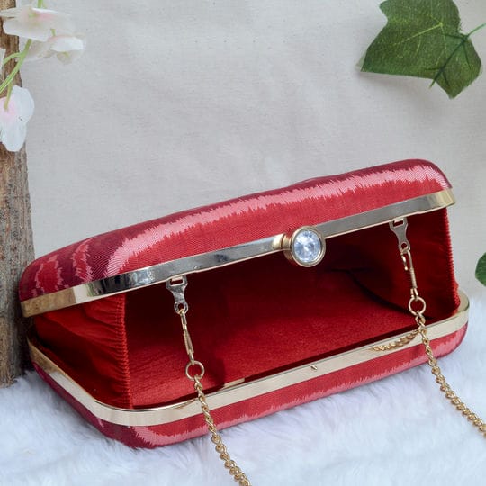 Single Ikat Patola Clutch