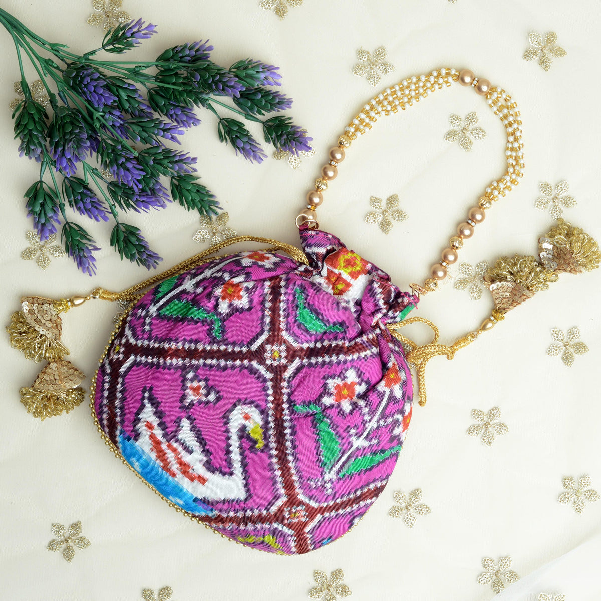 Double Ikat Patola Batwa