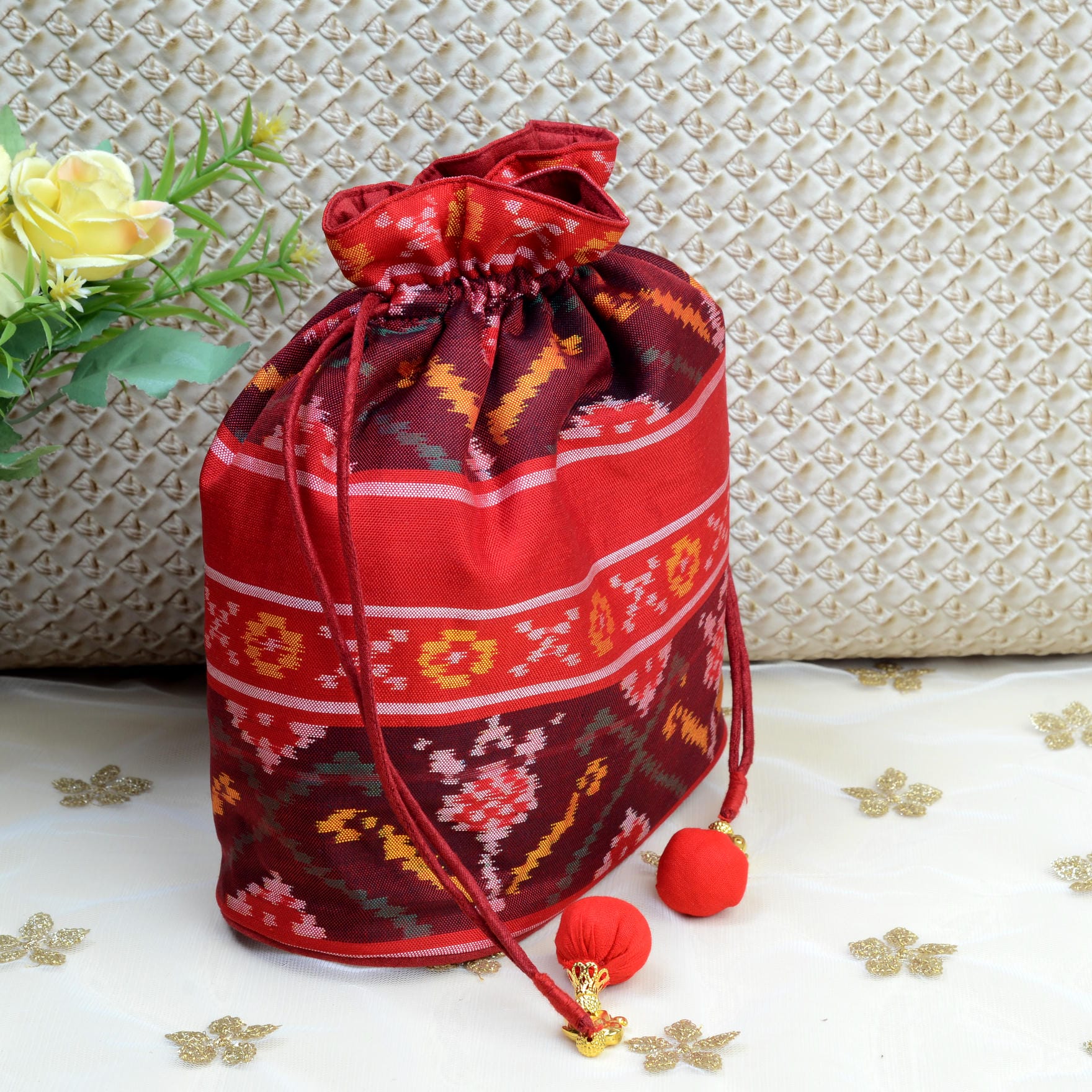 Single Ikat Patola Batwa