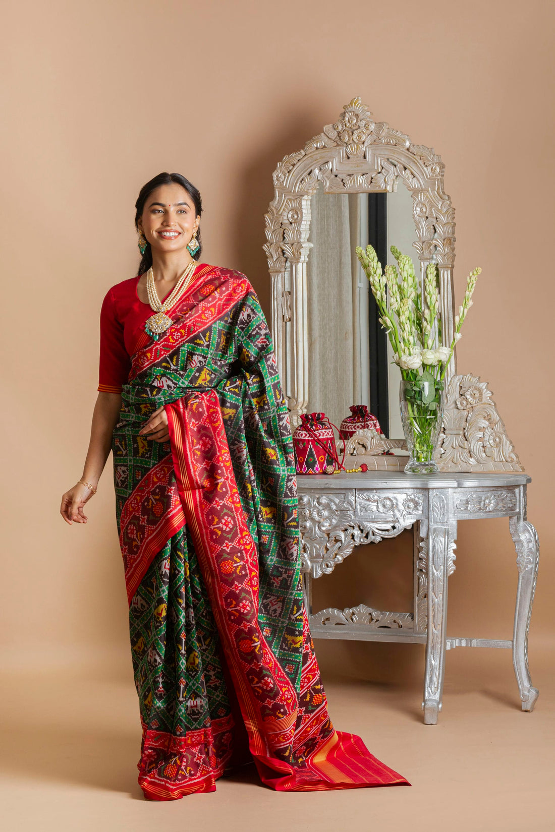 Single Ikat Patola Saree
