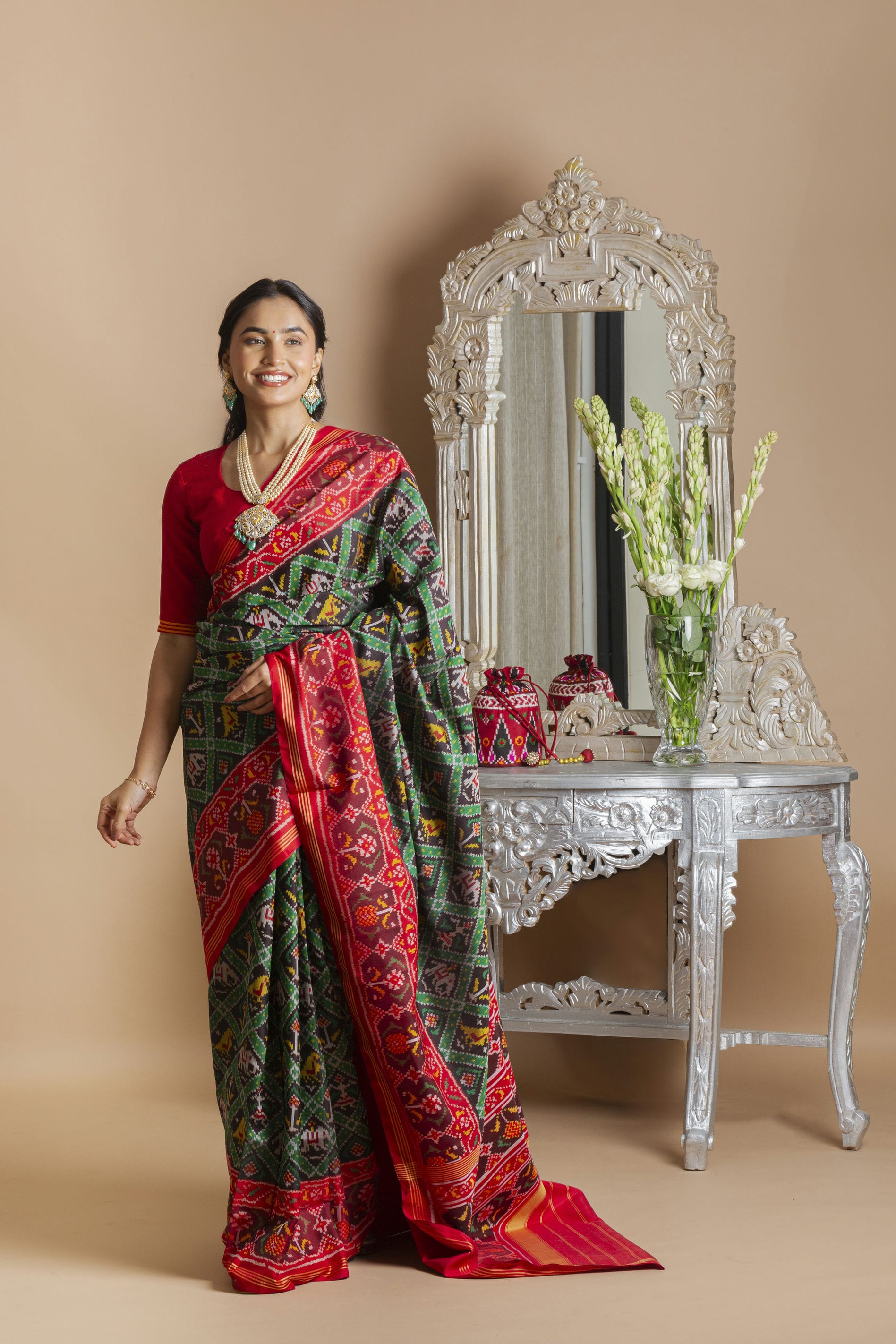 Single Ikat Patola Saree